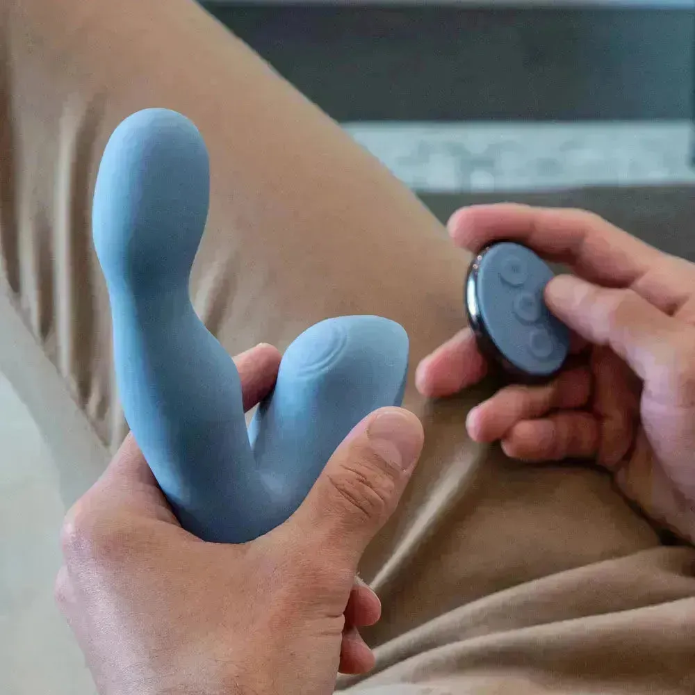JimmyJane Pulsus P-Spot -  USB Rechargeable Prostate Massager with Remote